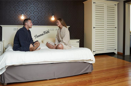 Hotel Deluxe Double (3P)