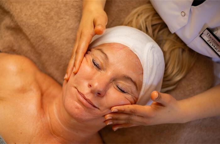 Promo : Soin du visage Éclat estival 50'