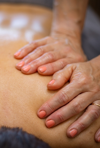 Een intense massage van kop tot teen LandingspaginaTGmassage.jpg